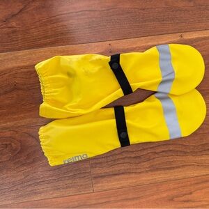 Reima waterproof mitten cover - toddler size 2